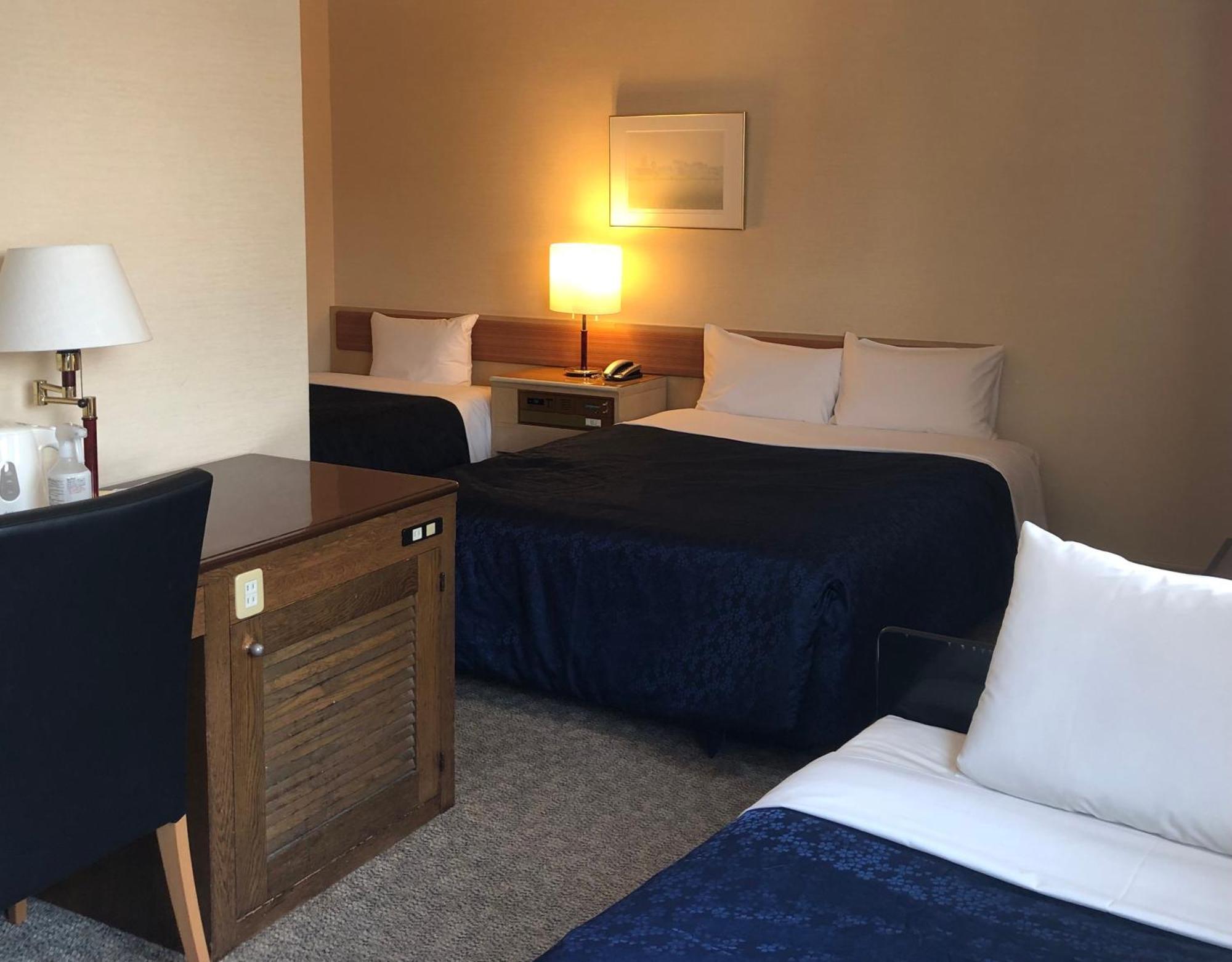 Asakusa Central Hotel Токио Экстерьер фото
